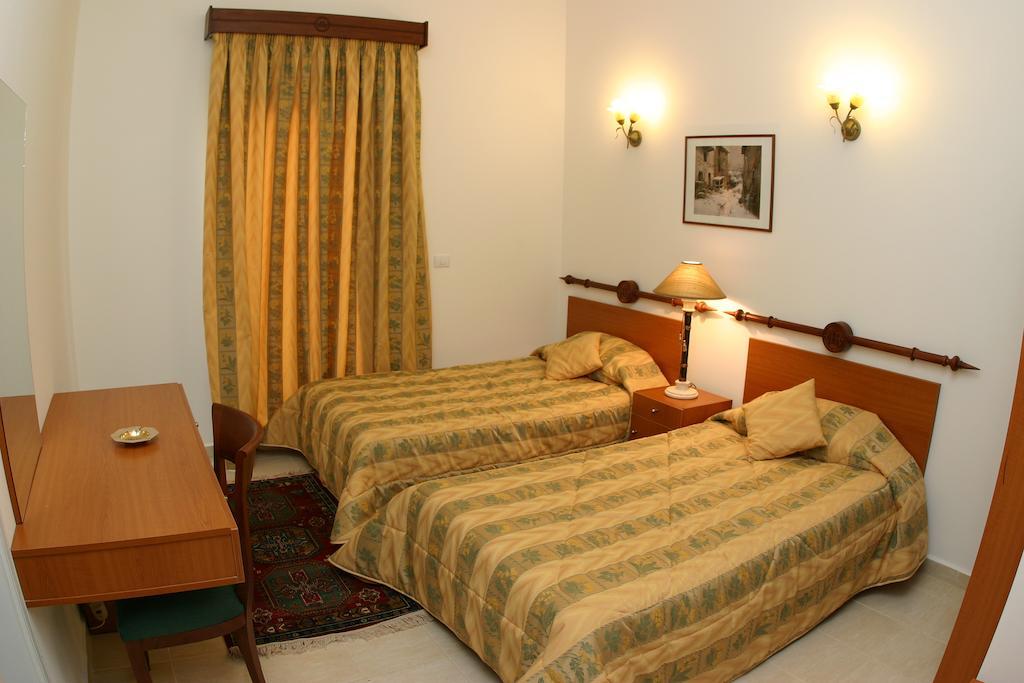 Valley View Hotel - Ḩammānā Pokoj fotografie